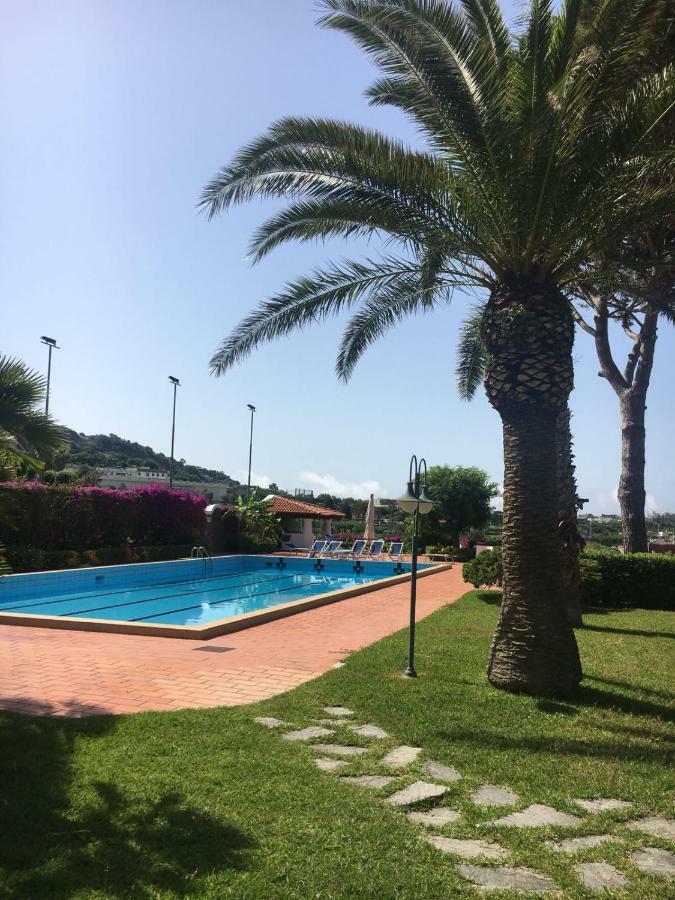 Villa Moma Giardino, Tennis E Piscina Panoramica 伊斯基亚 外观 照片